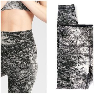 Athleta Elation Glades 7/8 Tight Legging High Rise Flagstone/Black XS